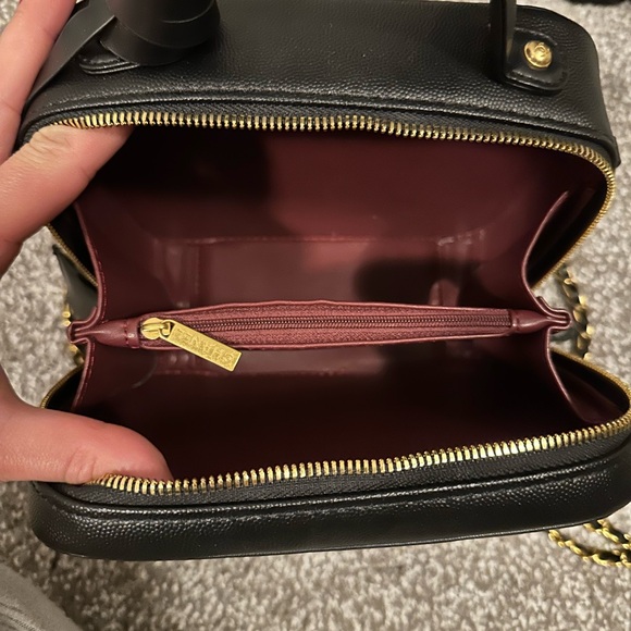 Black Quilted Lunchbox Bag - Picture 4 of 4